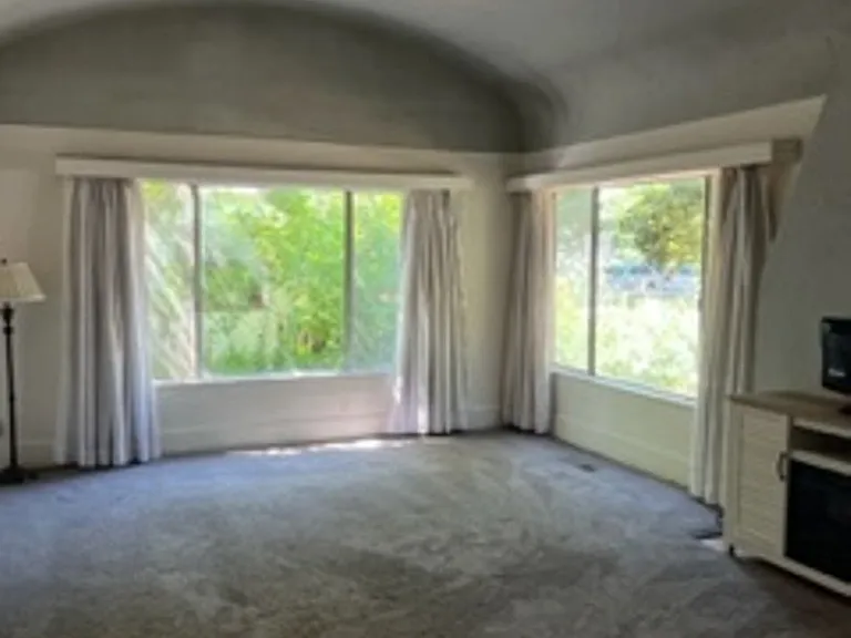 1330 Broadway St — Photo 3