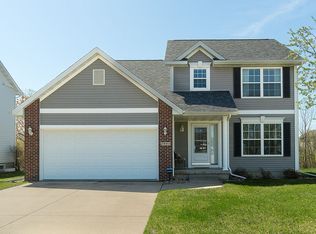 2995 Abbey Rd, Marion, IA 52302