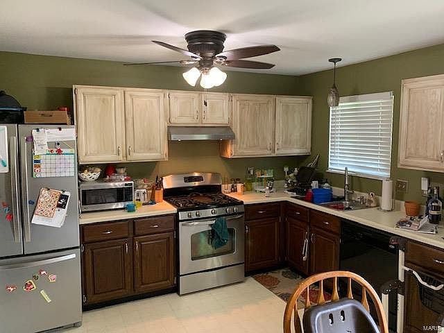 2nd image of 102 Sunny Hill Blvd