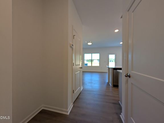 4th image of 118 Barley Field Dr