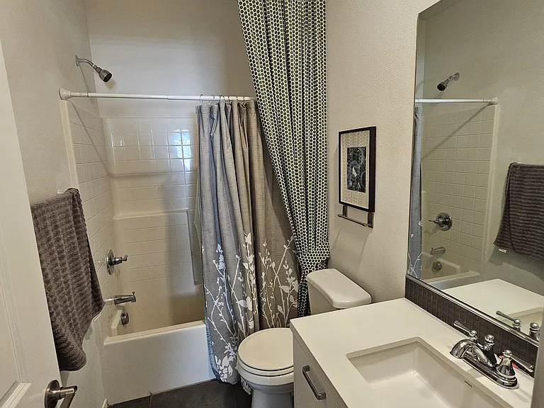 5320 Calle Rockfish #10 — Photo 16