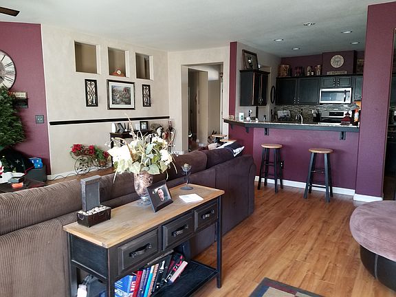 2nd image of 1810 Forest Creek Ct