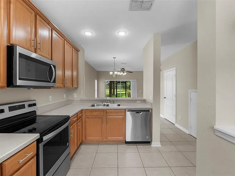 10325 Manderley Way #126 — Photo 13