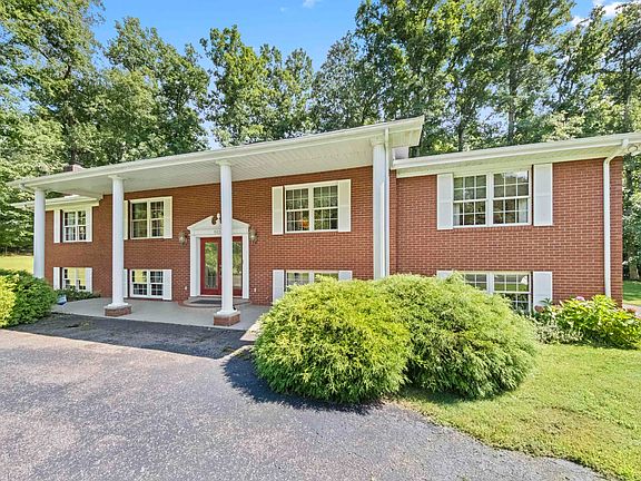 2nd image of 803 W Forestdale Ct
