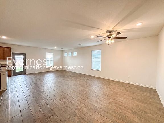 5th image of 2215 Hornbeam St