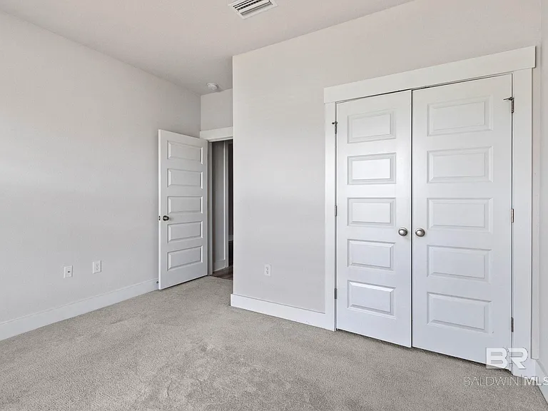 1710 Grouse St — Photo 54