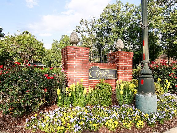 2nd image of 4024 Lakeway Blvd