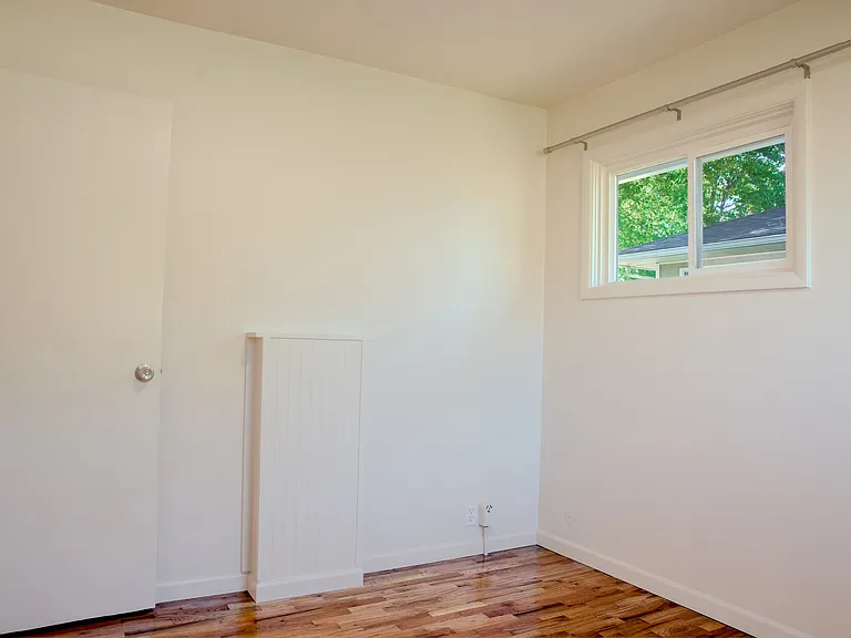2619 N 6th St — Photo 21