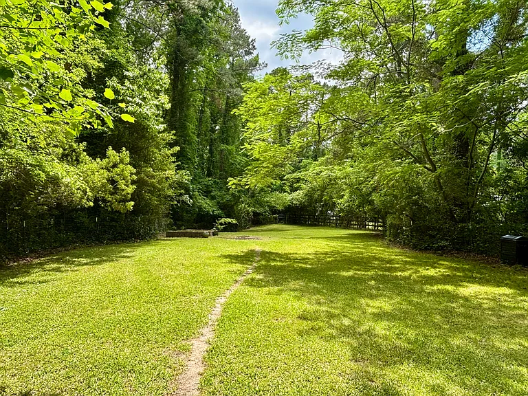 1209 Green Springs Rd — Photo 18