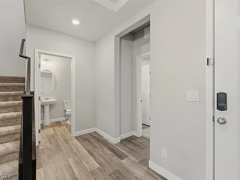 808 Elmstone Pl — Photo 3
