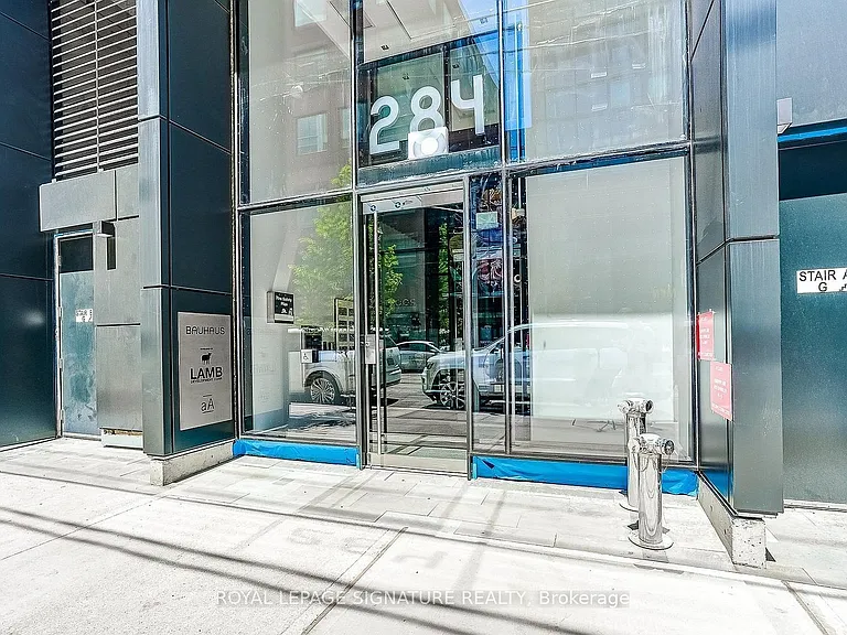 284 King St E #2508 — Photo 22
