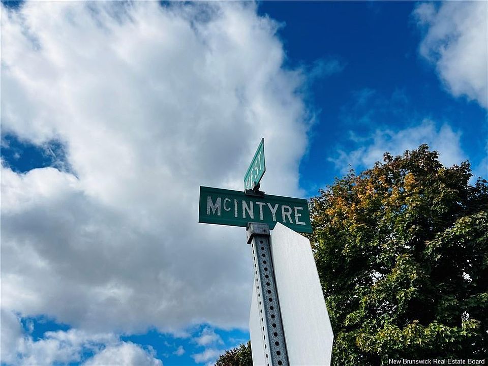 1st image of 769 McIntyre Ln