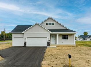 300 62nd St SW, Waverly, MN 55390