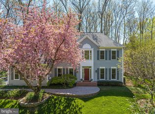 1227 Tottenham Ct, Reston, VA 20194