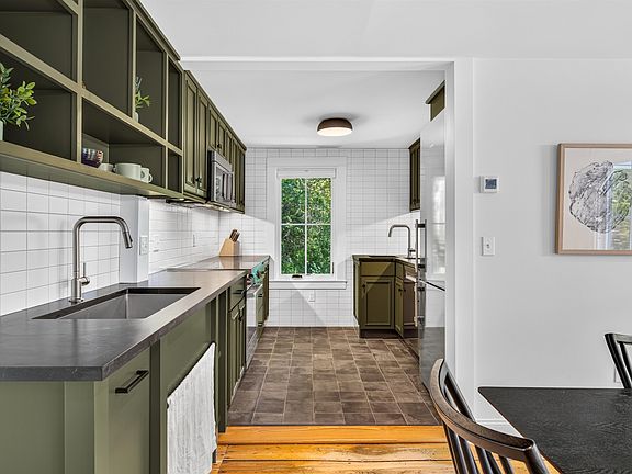 2nd image of 494-498 Goodaleville Road