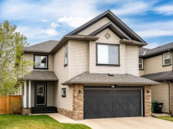 67 Kingsland Hts SE, Airdrie, AB T4A 0A3