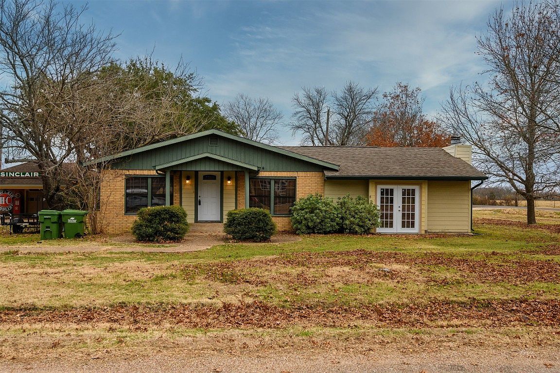 200 Parker St, Italy, TX 76651 Zillow