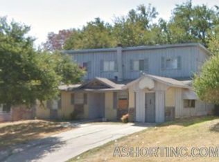 1220 Greenbriar Dr, Mesquite, TX 75149
