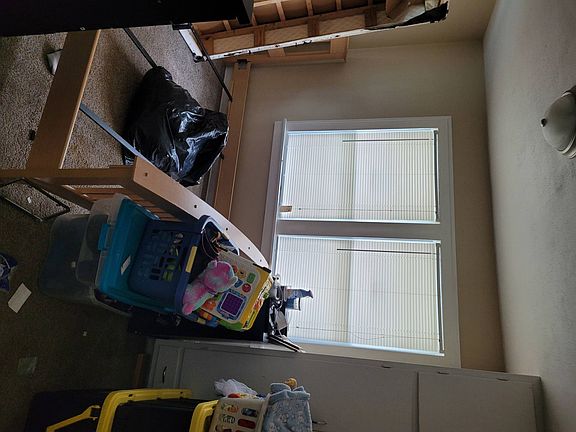 3rd image of 7016 Kensington Ave