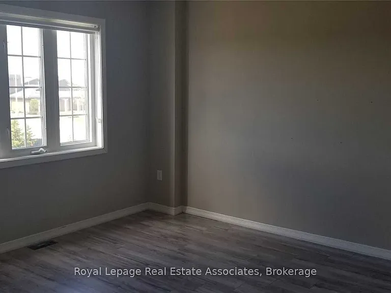 5749 Retreat St — Photo 16