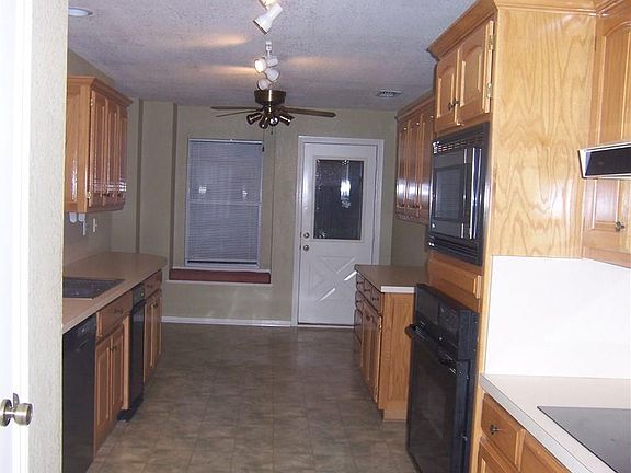 5th image of 6305 Prospect Hill Dr