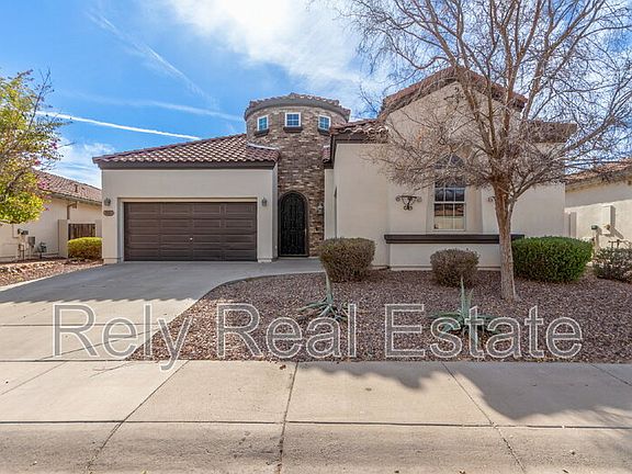 2nd image of 18453 W Sunnyslope Ln