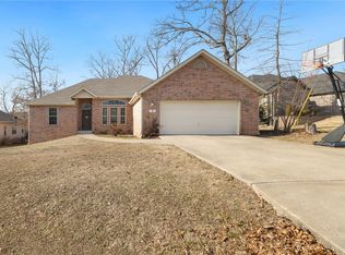 20 Ravenglass Ln, Bella Vista, AR 72714