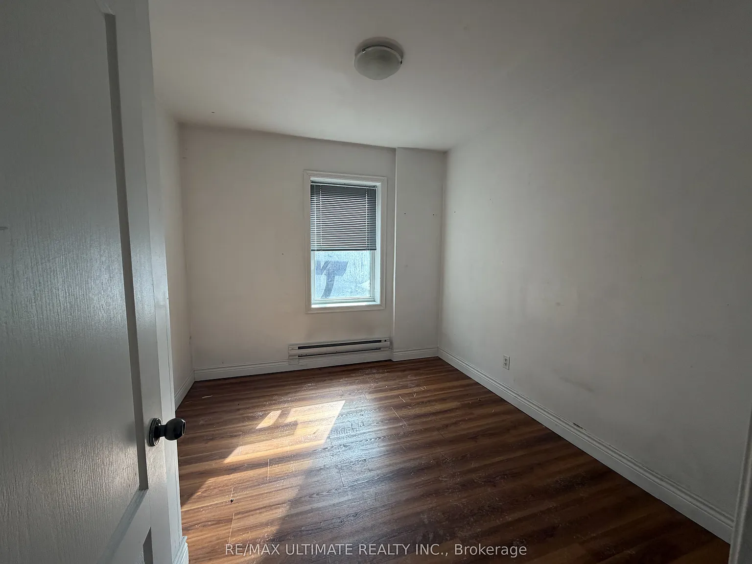 2 bed, $2,400 — Photo 4