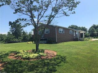 2290 Simmons Rd, Westfield, NC 27053