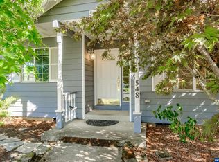 548 SE Ironwood Ct, Dallas, OR 97338