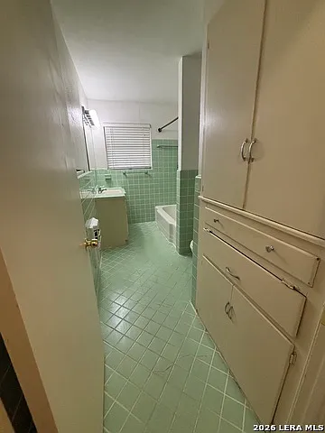 1903 Flamingo Dr — Photo 11