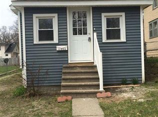 1228 McCullough St, Lansing, MI 48912
