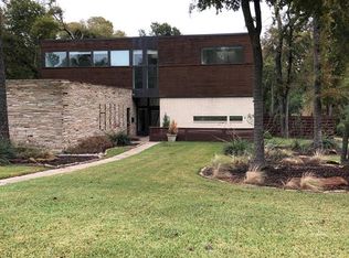 9562 Ash Creek Dr, Dallas, TX 75228