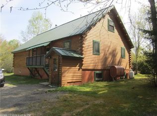 11 Gilbert St, Jackman, ME 04945