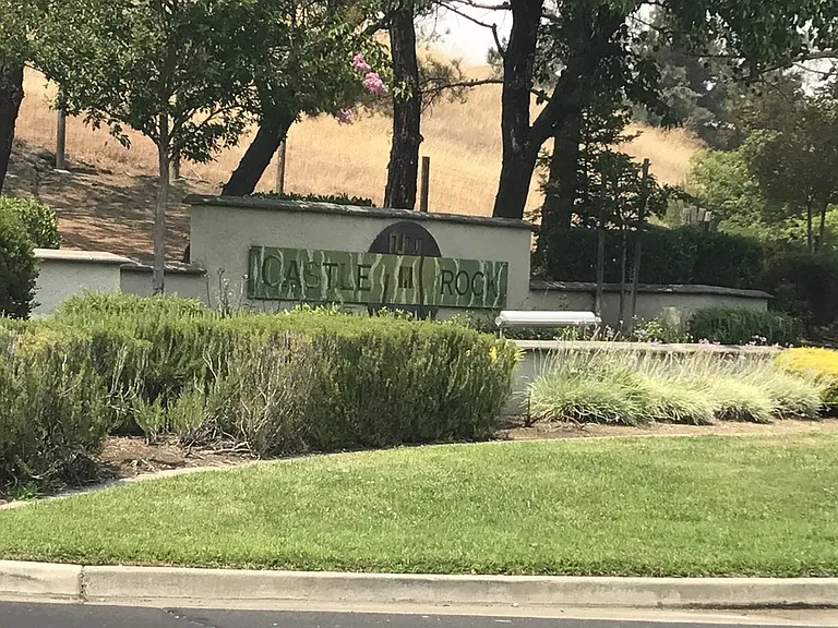 2250 Palmer Cir — Photo 9