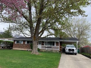 490 E Laurelwood Dr, Kaysville, UT 84037