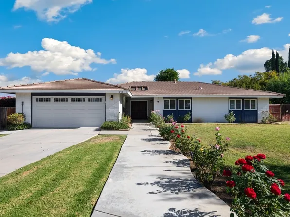 715 Brentwood Pl, Redlands, CA 92373