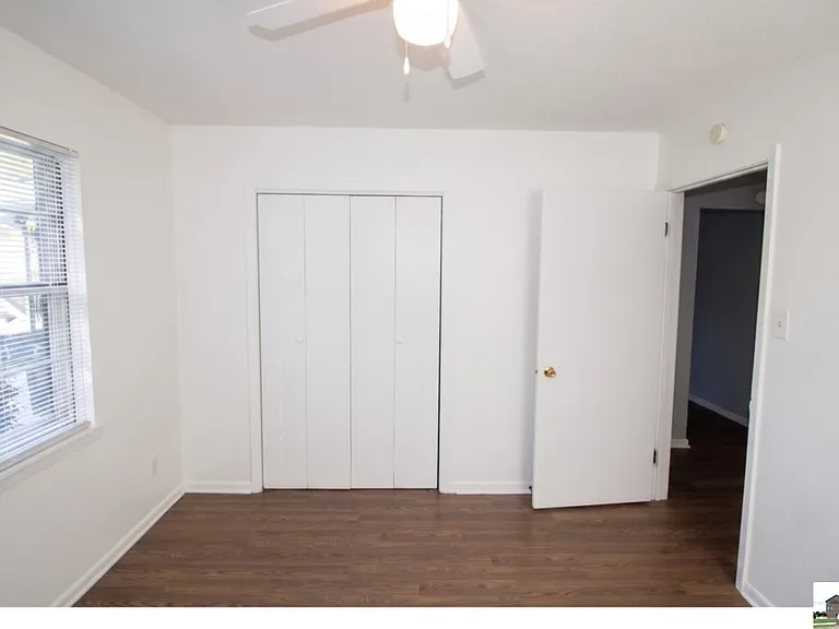 409 Short Ave — Photo 5