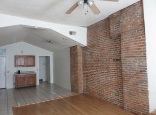 2422 Lemp Ave #2F, Saint Louis, MO 63104