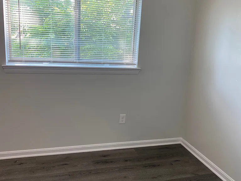 2110 N Culpeper St #9 — Photo 9