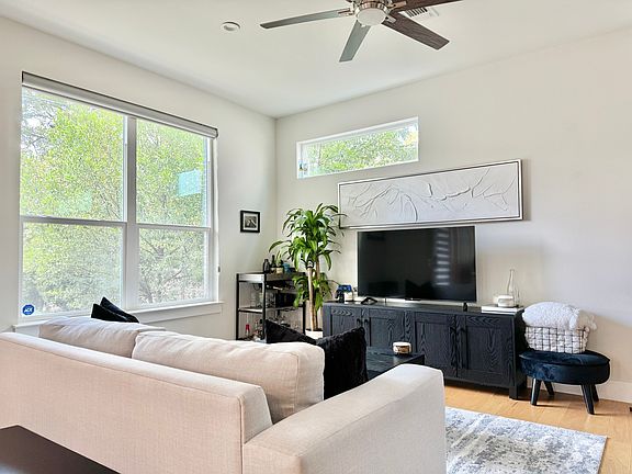 3rd image of 402 Irma Dr #A