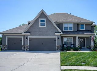 9539 Courtney Ave, Kansas City, MO 64138