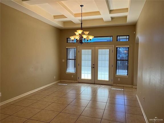5th image of 2432 E 6th Ave