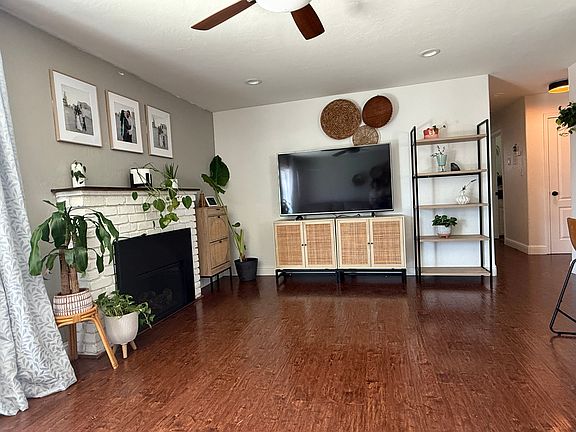 3rd image of 604 Rall Ave