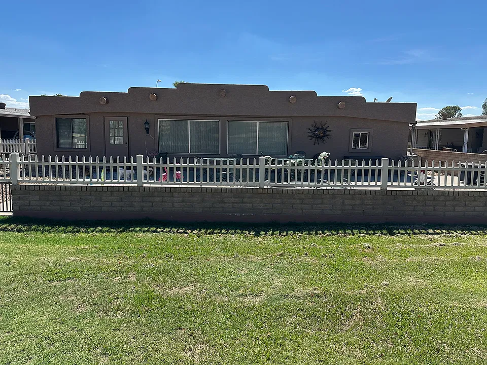 25819 S Country Club Dr