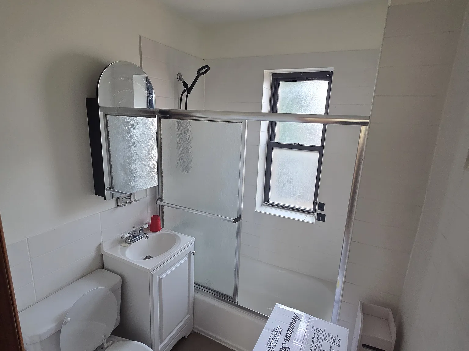 1 bed, 350 sqft, $2,300 — Photo 4