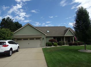 5636 Stoney Brook Rd, Kalamazoo, MI 49009