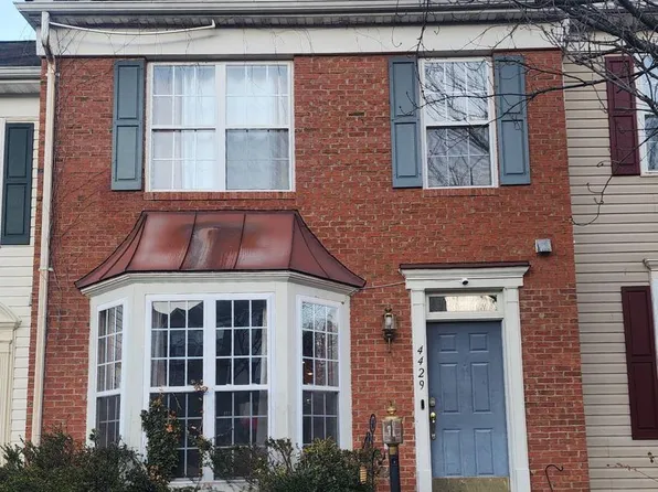 4429 Torrence Pl, Woodbridge, VA 22193