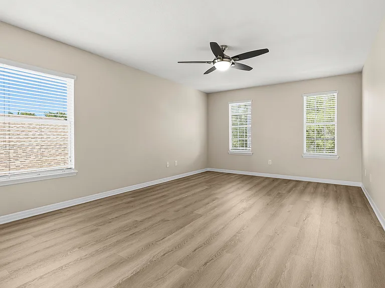 8457 Karpeal Dr — Photo 34