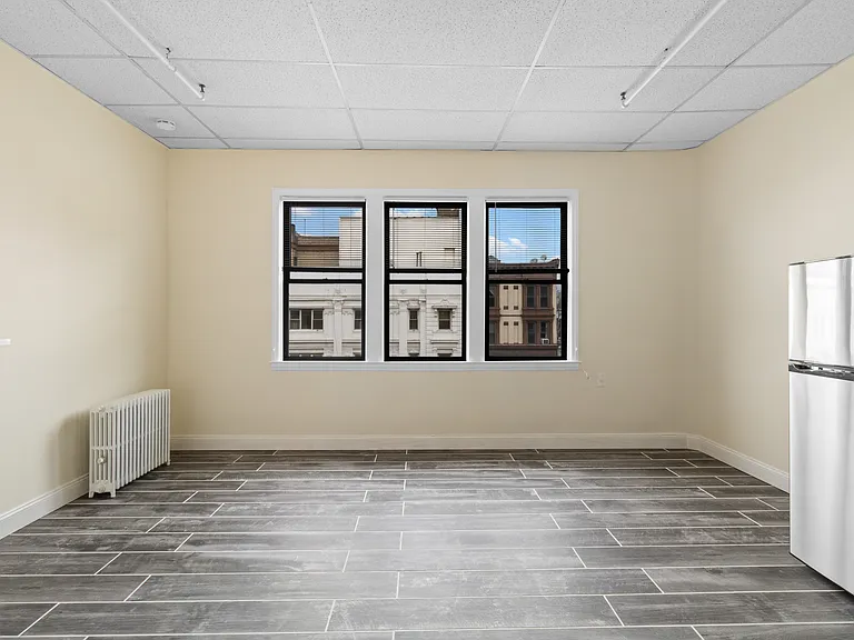 340 9th St #3F — Photo 4